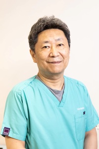 川端　秀男医師